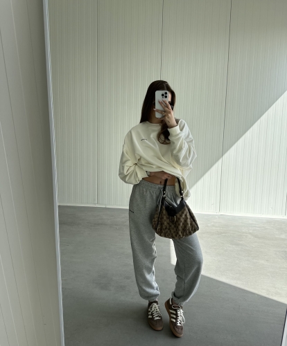 Bluza "COZY SUMMER " Off-White