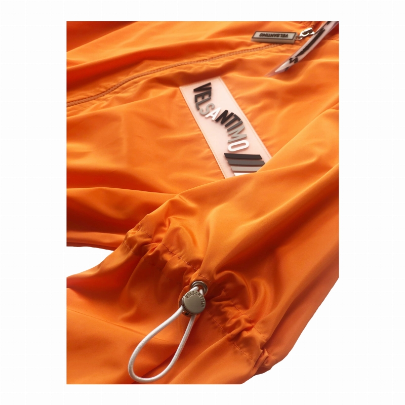RAIN COAT DETAILS.jpg