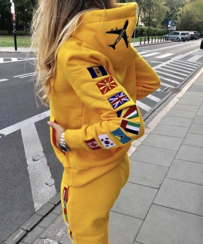 TRAVEL ORANGE HOODIE